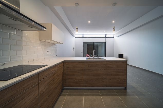 COCINA SANTOS EN L ACABADO EN MADERA